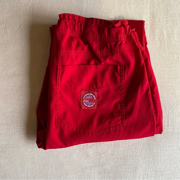 KOI Lite Peace 6-Pockets Straight Leg Cargo Scrub Pants, Women’s XS Tall, Red - Picture 8 of 9